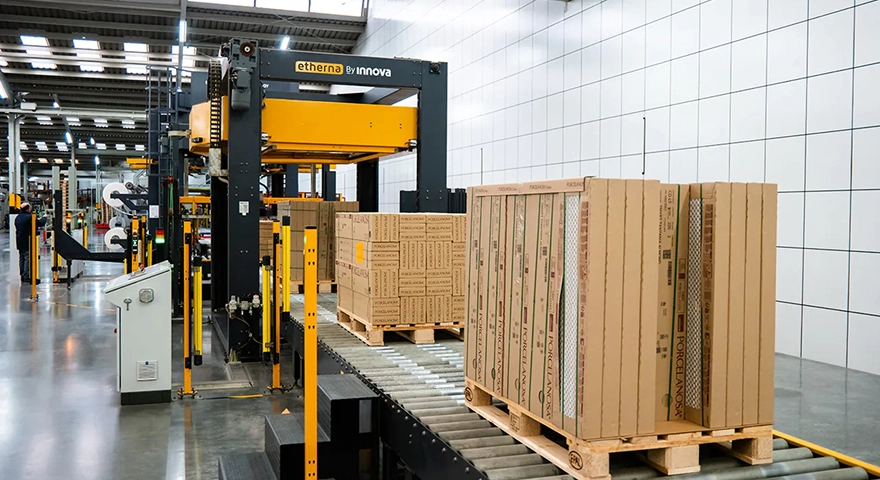 https://ja.fushanpaper.com/wp-content/uploads/2025/09/img_services_01_packaging-1.webp